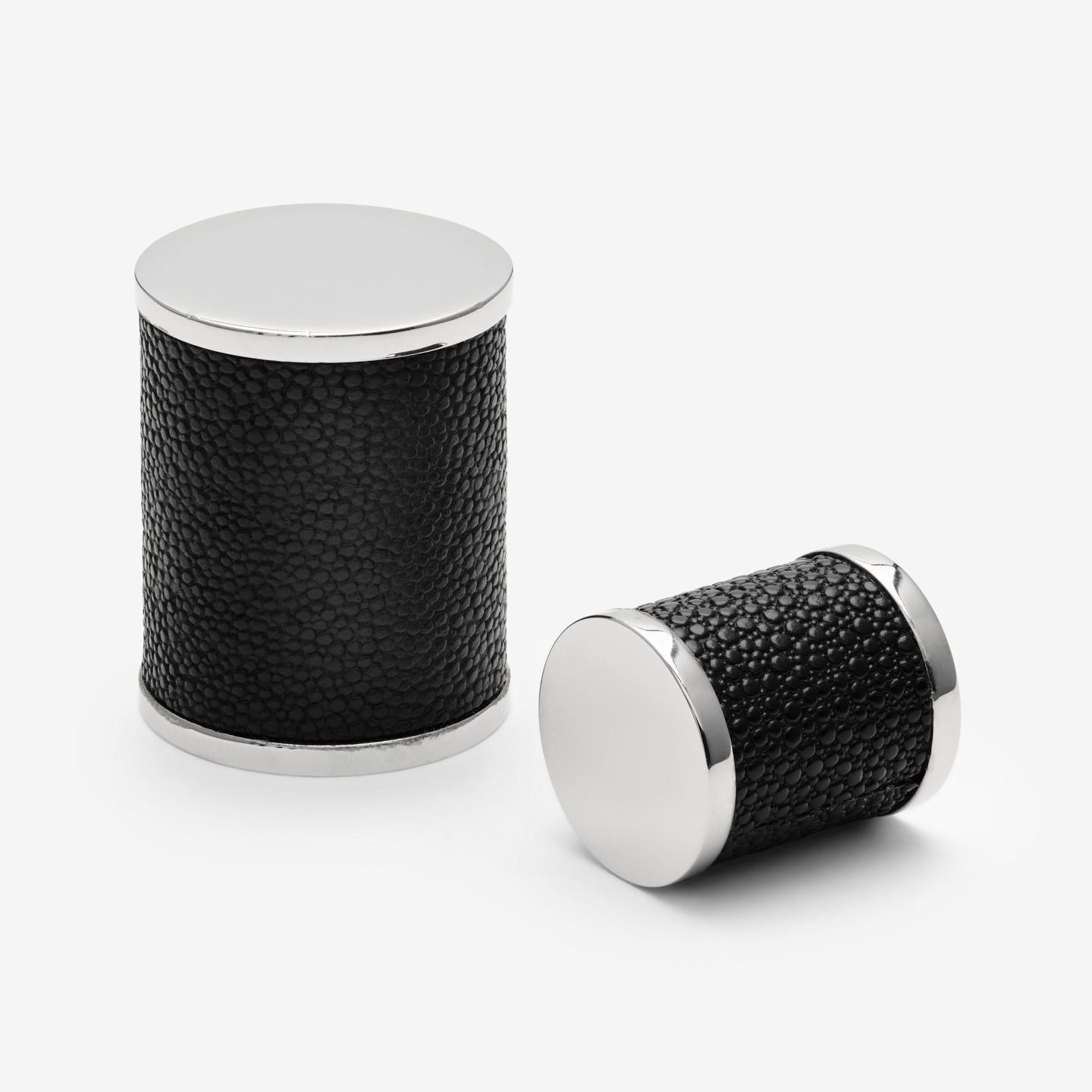 Chelsea knott - Krom med svart perle