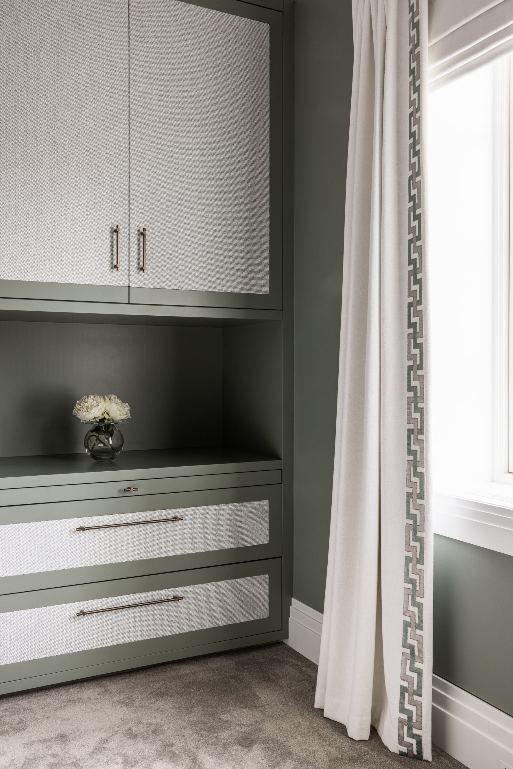 Slim håndtak - Antique Brass