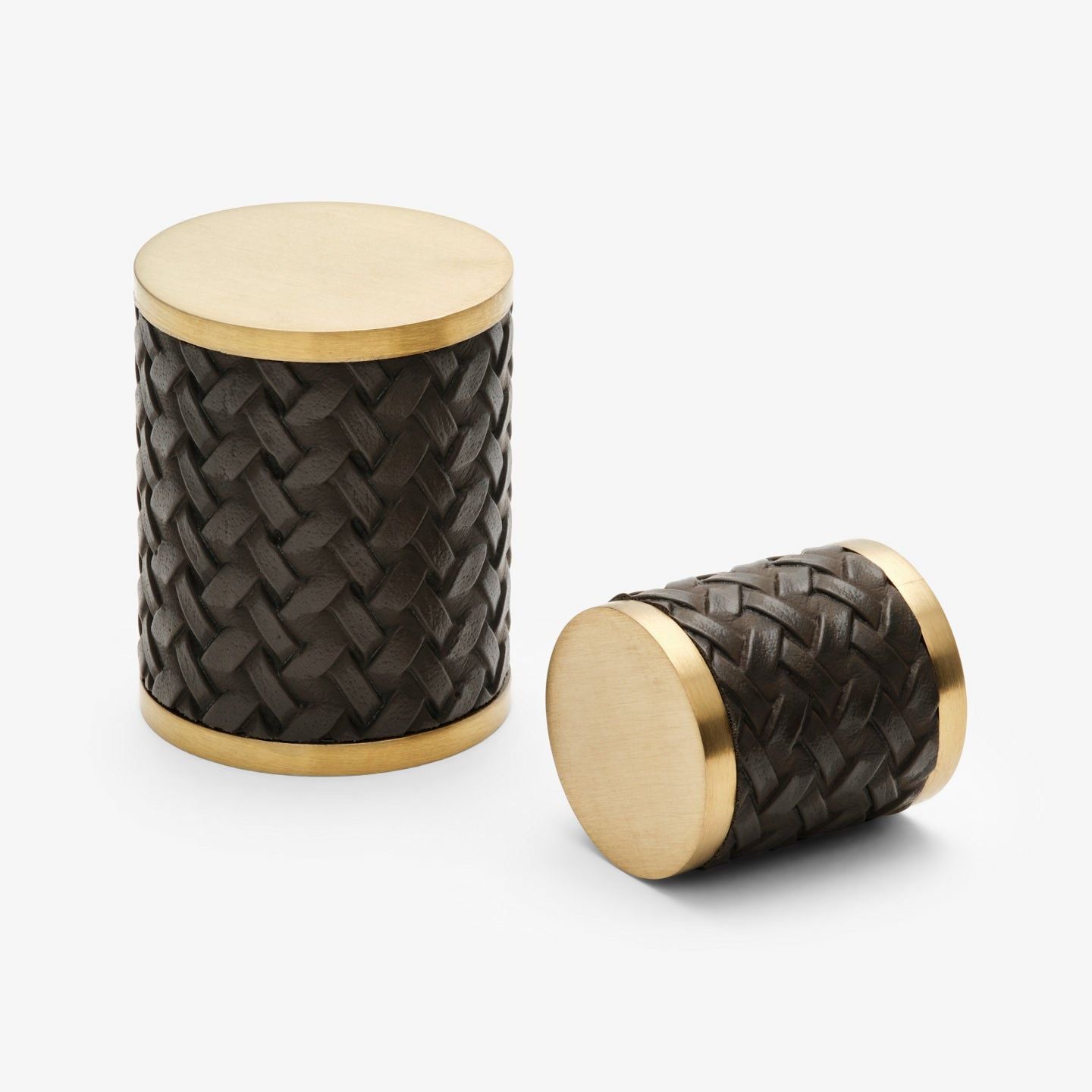 Chelsea knob - Brushed brass with brown braid
