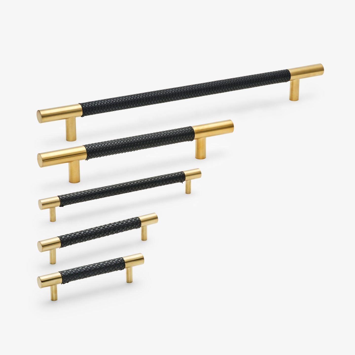 Chelsea håndtak - Børstet messing med svart flettet