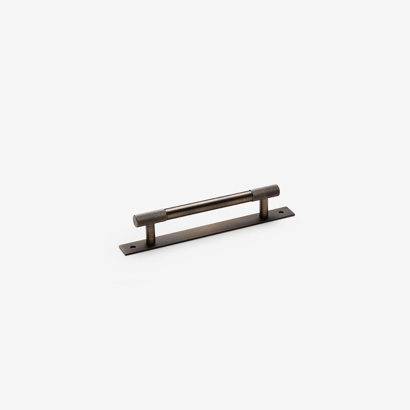 Manhattan handle - Antique Brass
