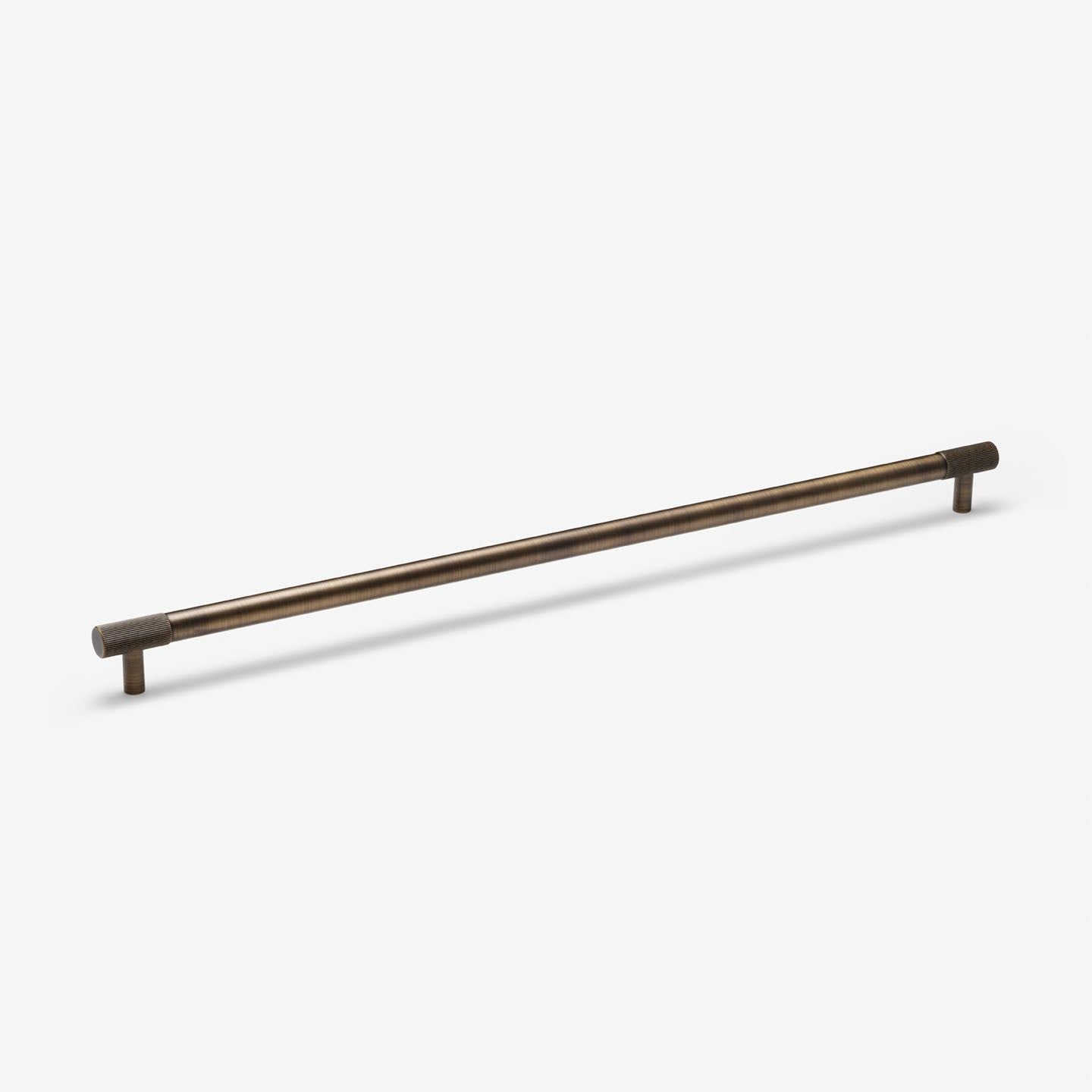 Manhattan handle - Antique Brass