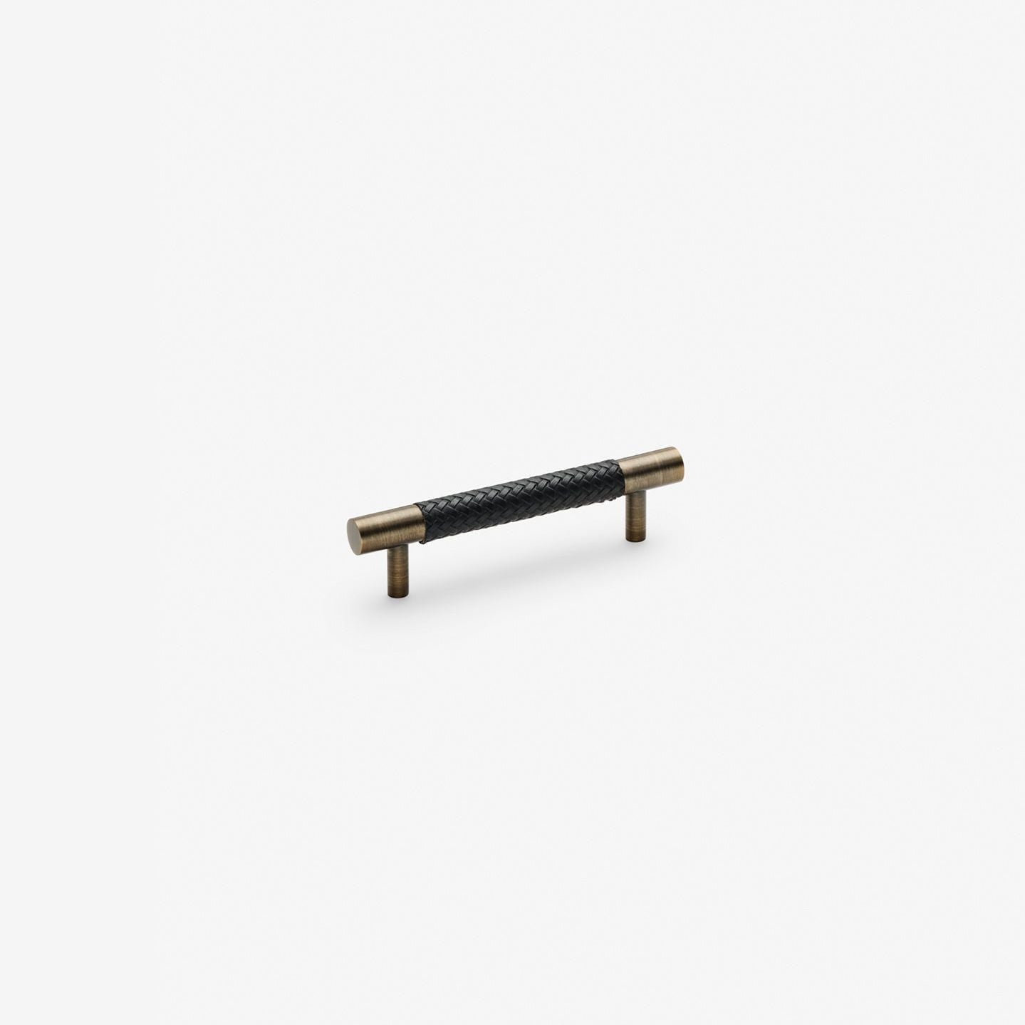 Chelsea håndtak - Antique Brass med svart flettet