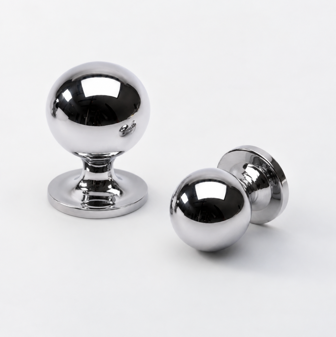 Classic Round Knob Chrome