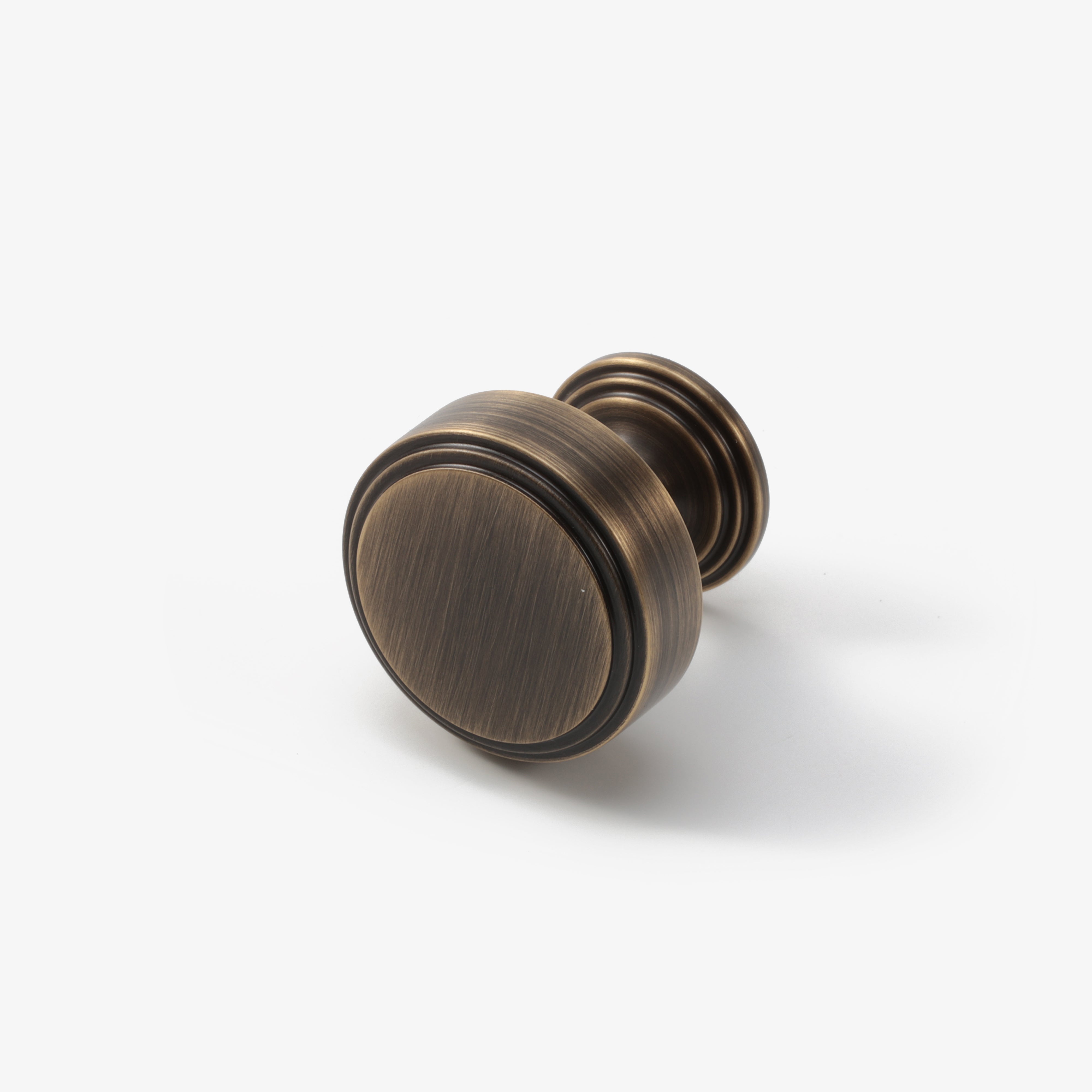 Hafjell knob - Antique Brass