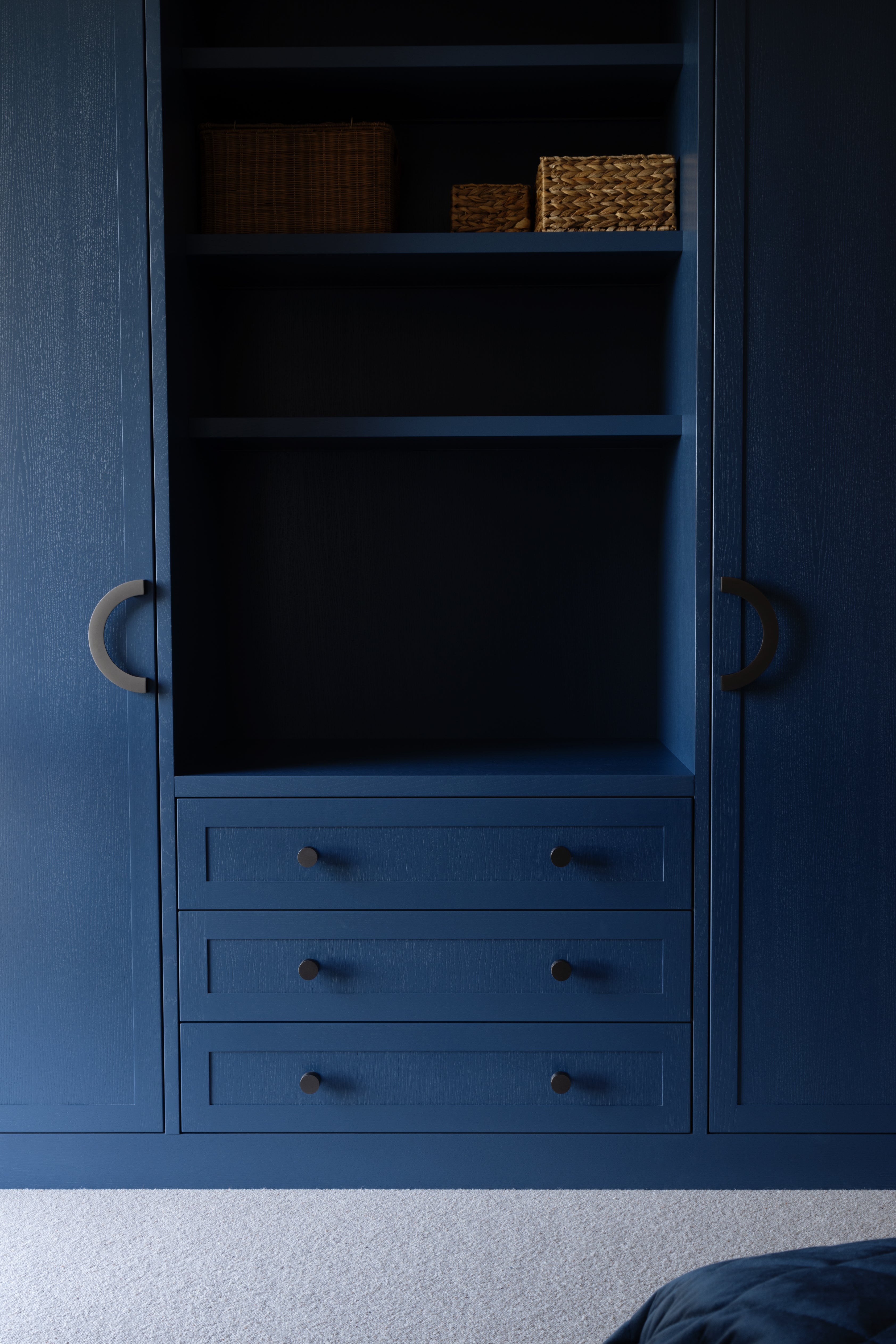 Manhattan knott - Gun metal