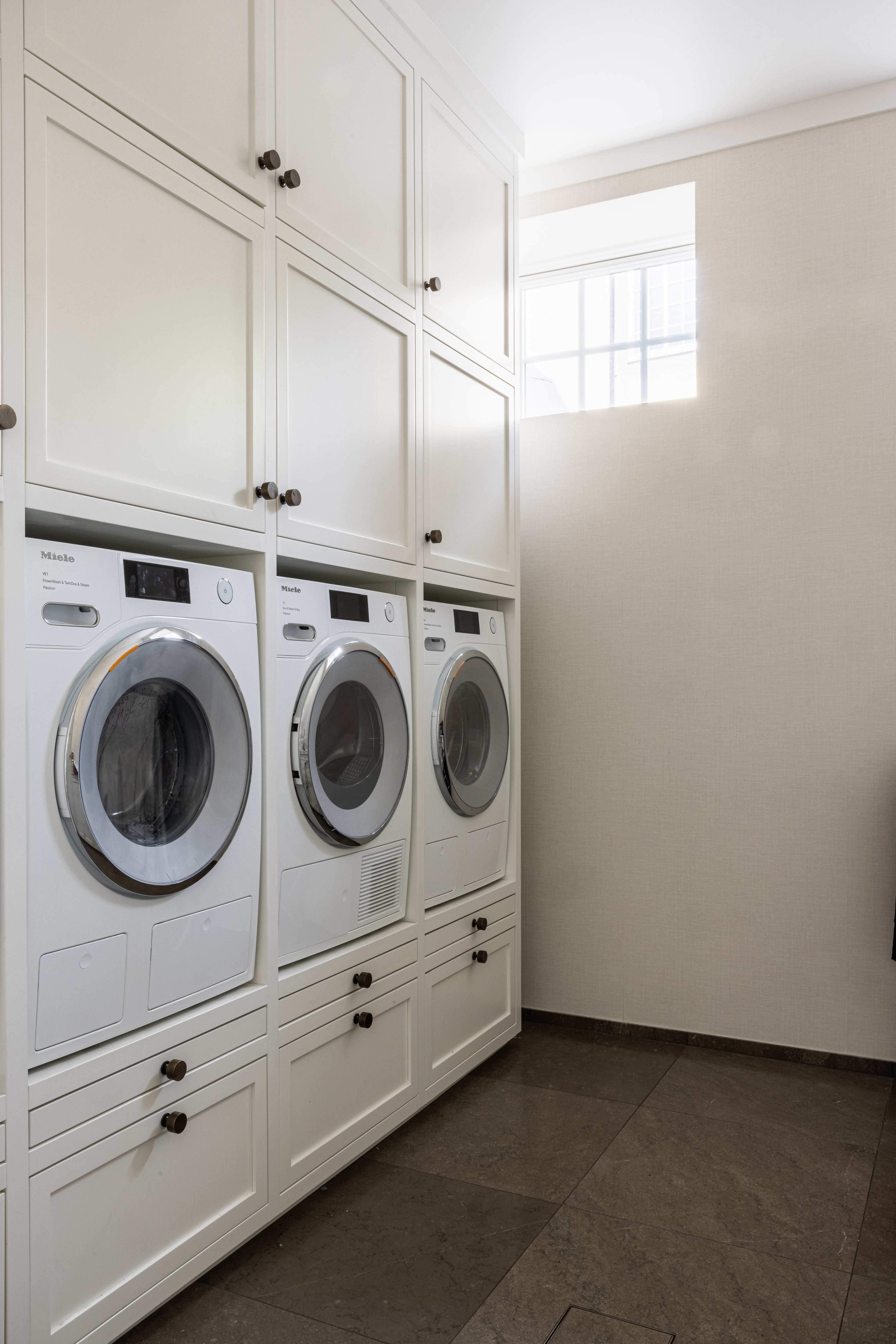 Manhattan knott - Antikk bronse