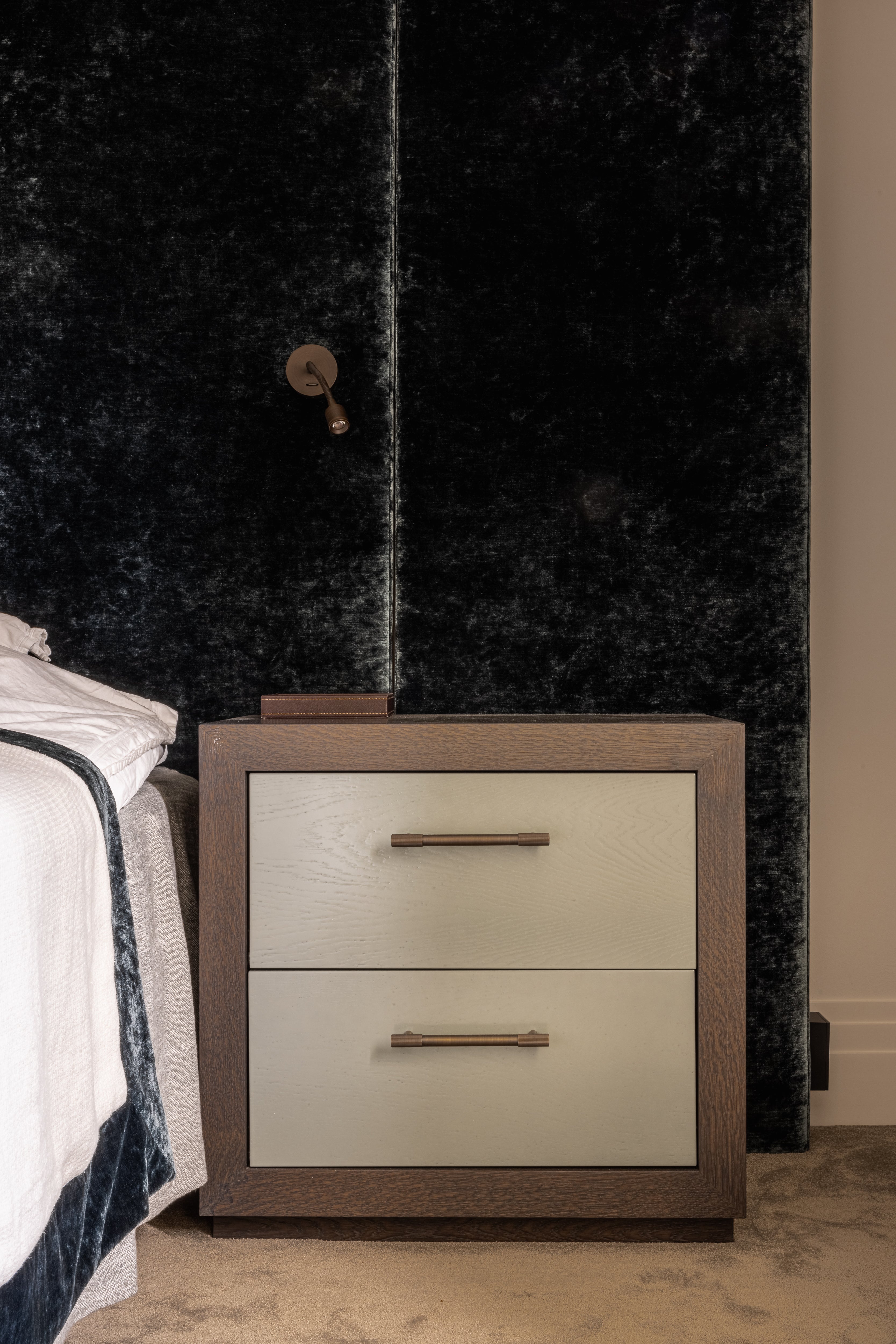 Manhattan håndtak - Antique Brass