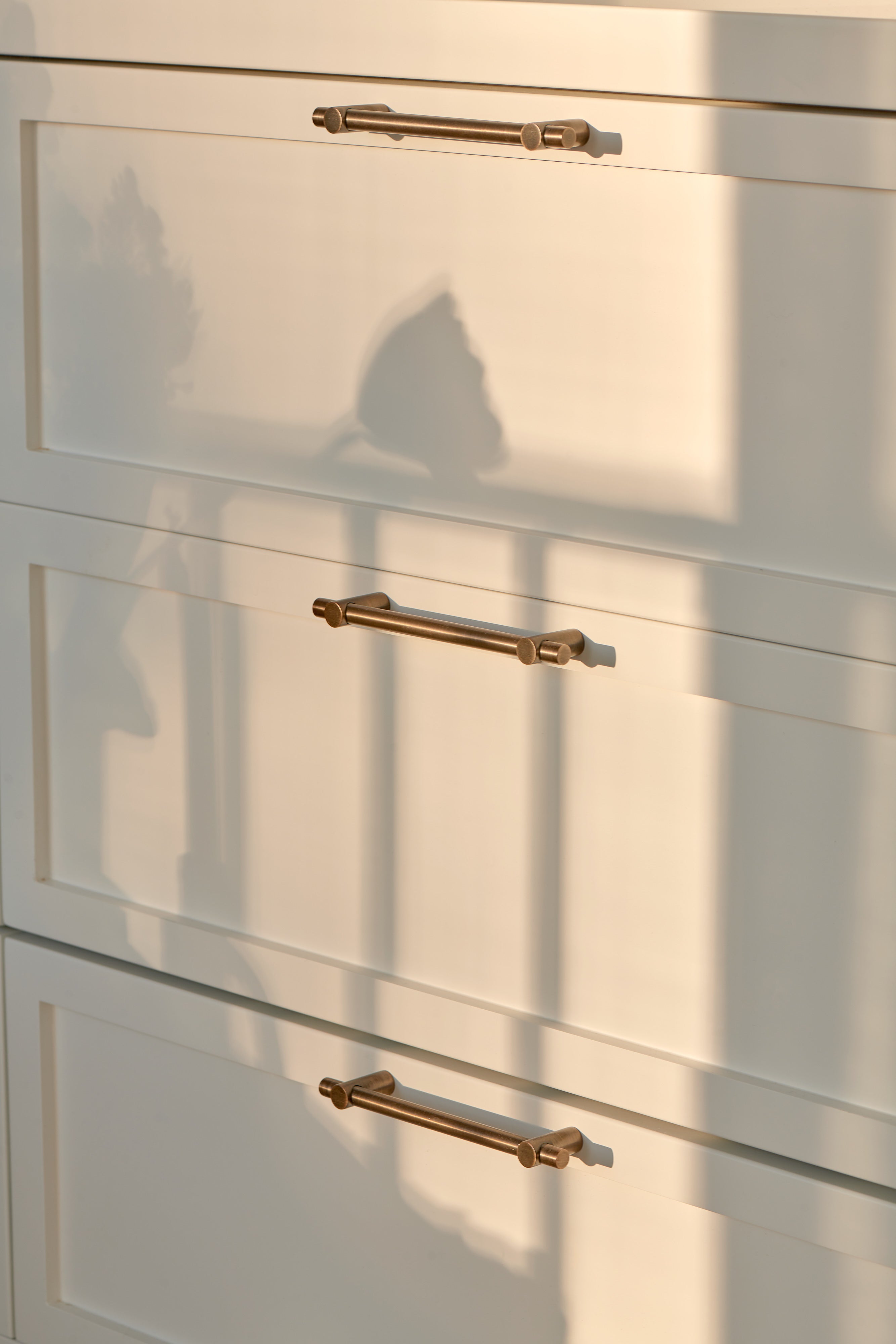 Slim håndtak - Antique Brass