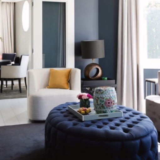 rundt stol velur hvit