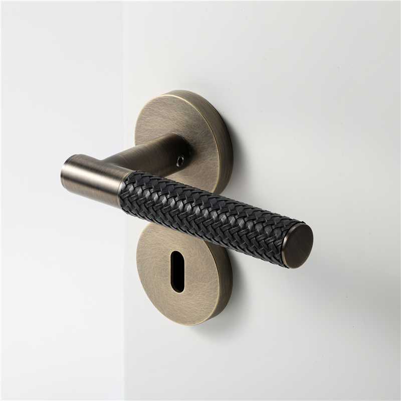 Chelsea dørhåndtak - Antique Brass