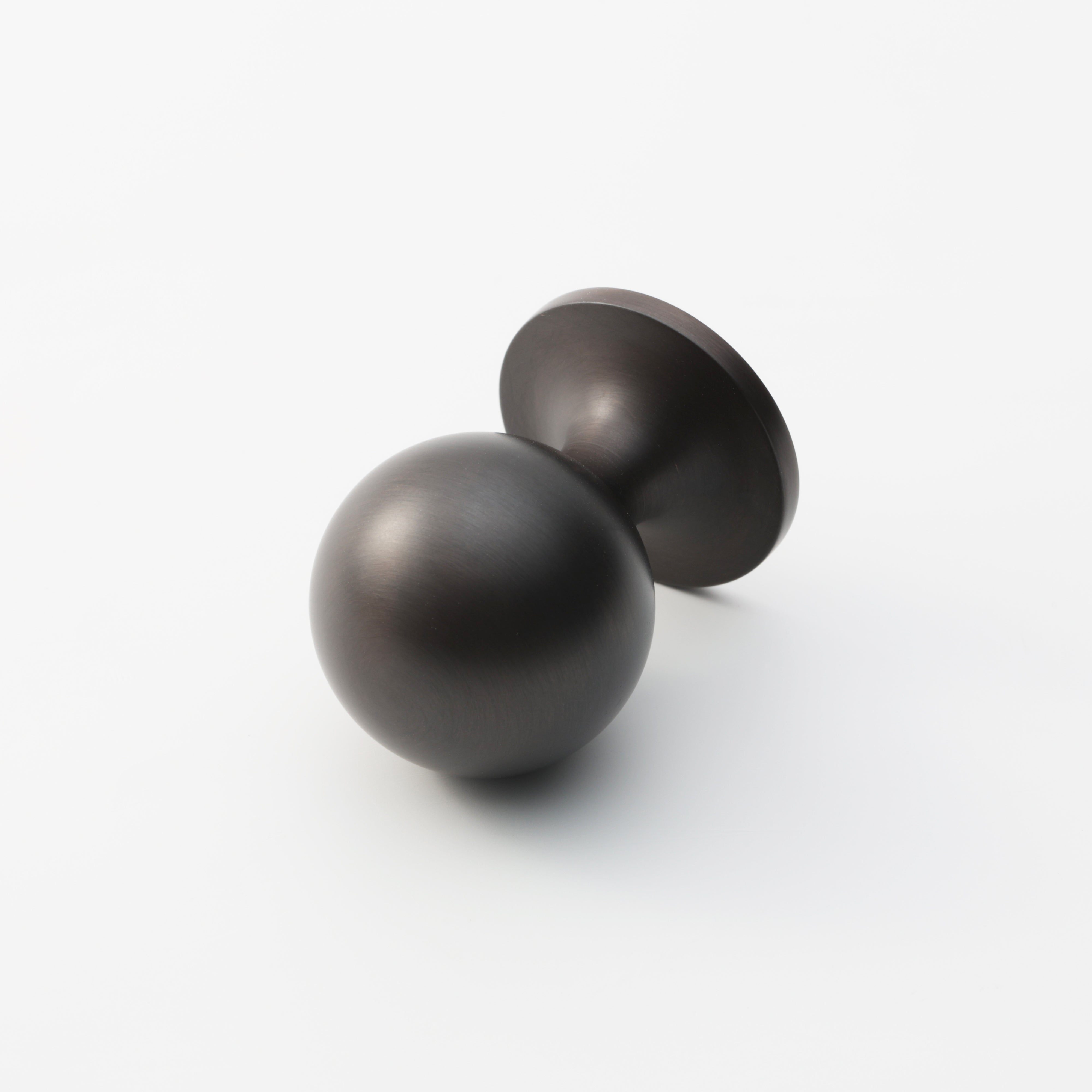 Classic Round Knob Brushed Brass