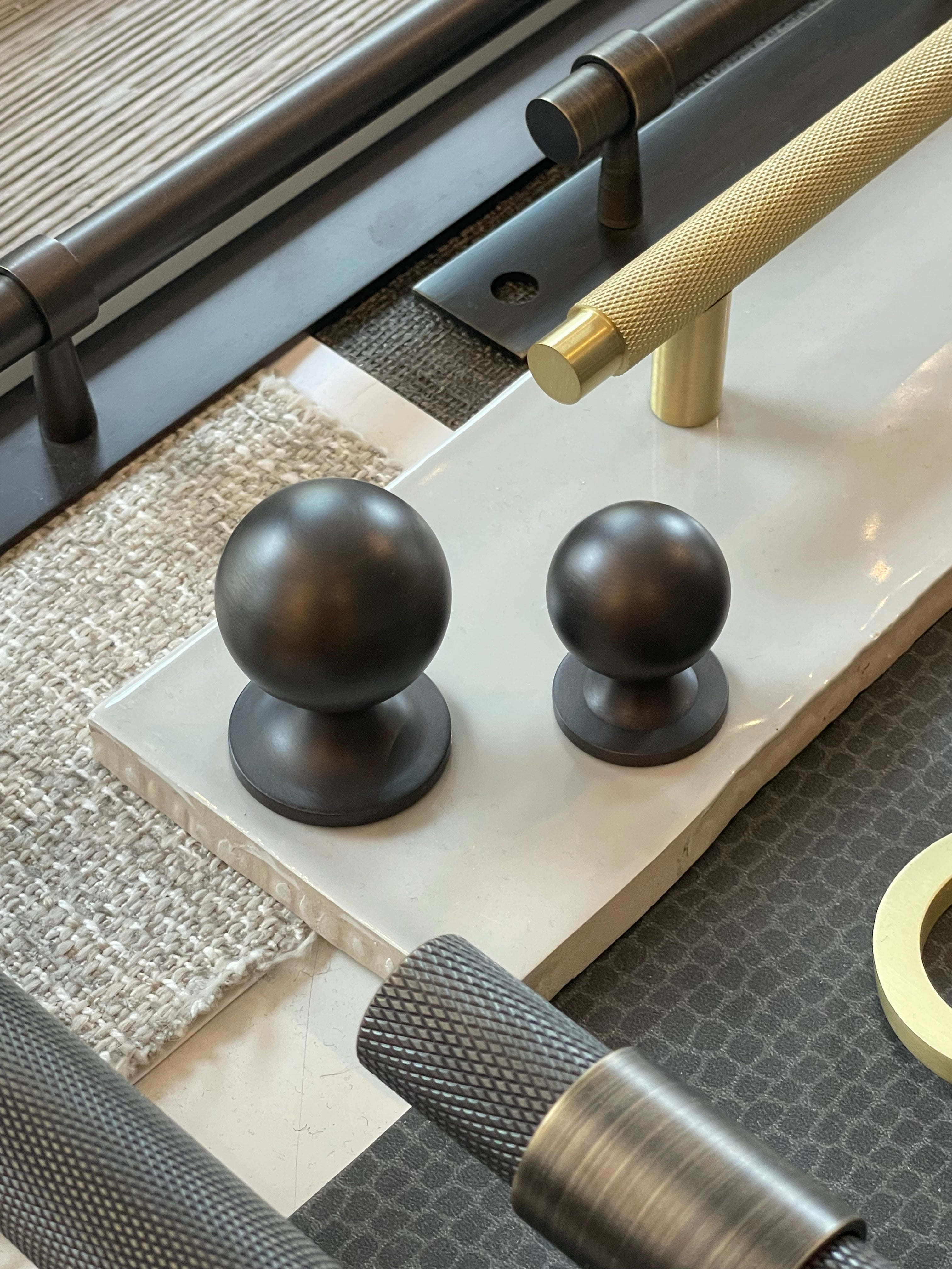Classic Round Knob Brushed Brass