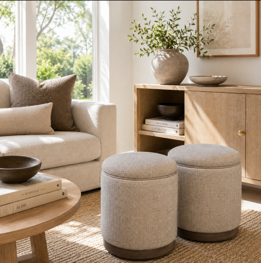 SMALL POUF WITH LID