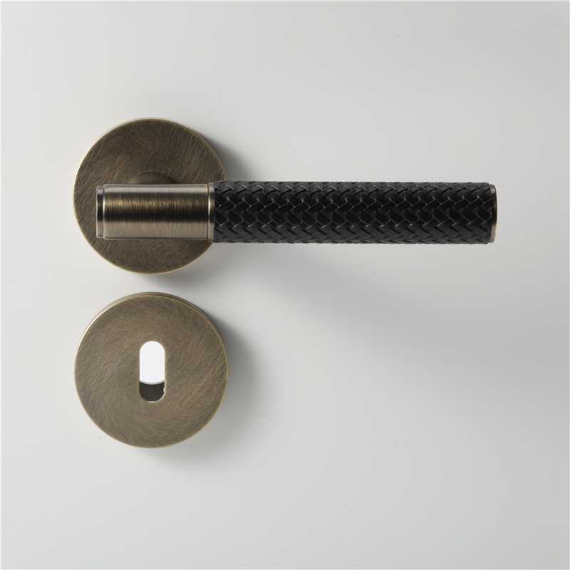 Chelsea dørhåndtak - Antique Brass